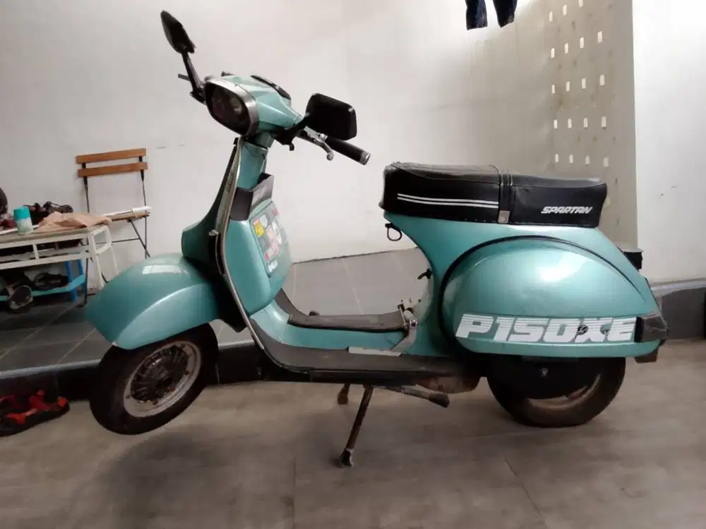 Vespa 150PX Exclusive Tahun 1993