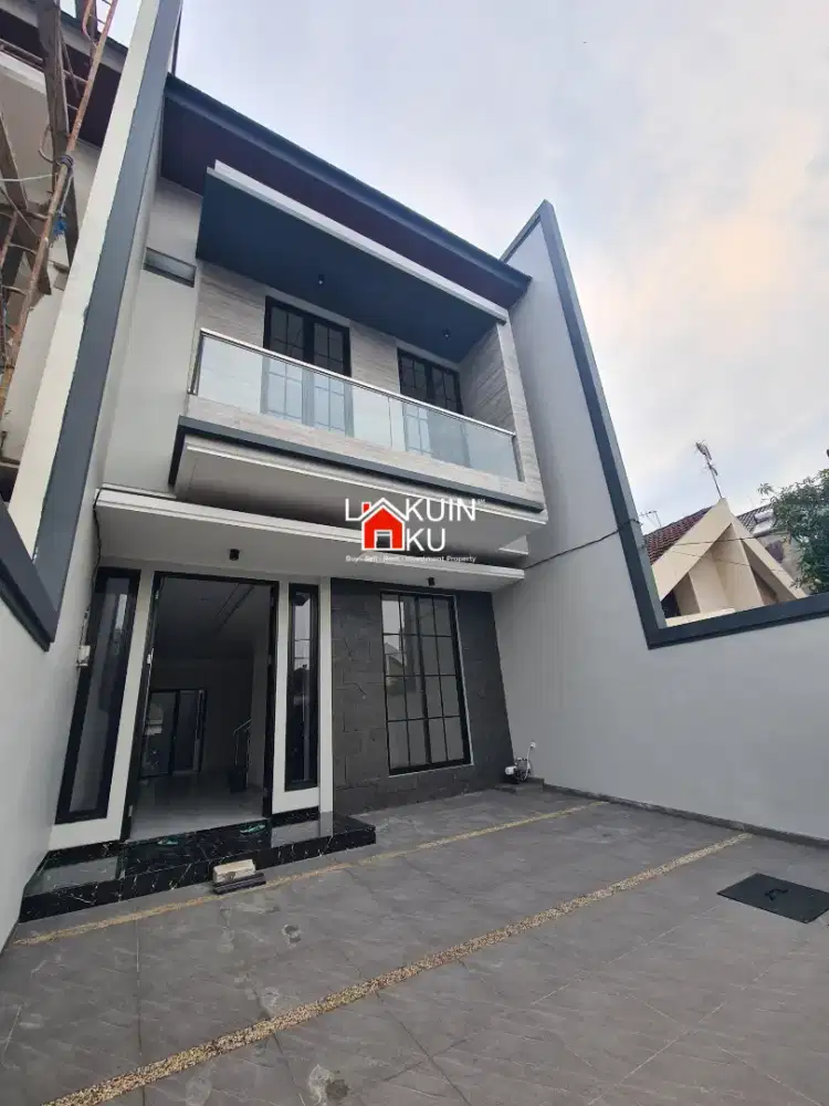 Dijual Rumah Baru Modern Mewah Manyar,Kertajaya Indah,Jawa Timur