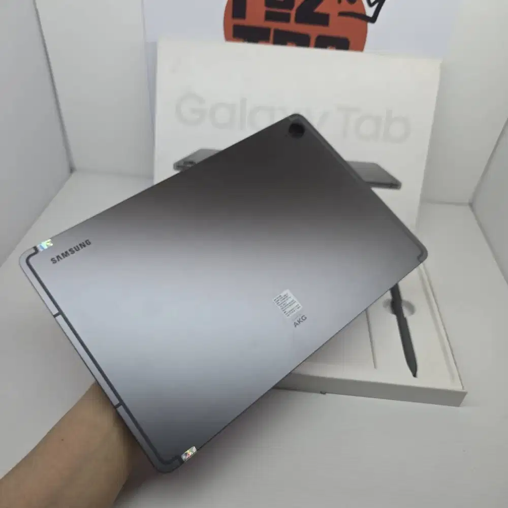 Tablet Samsung Tab S9 FE 6/128 5G Fullset Mulus NO MINUS NO KENDALA