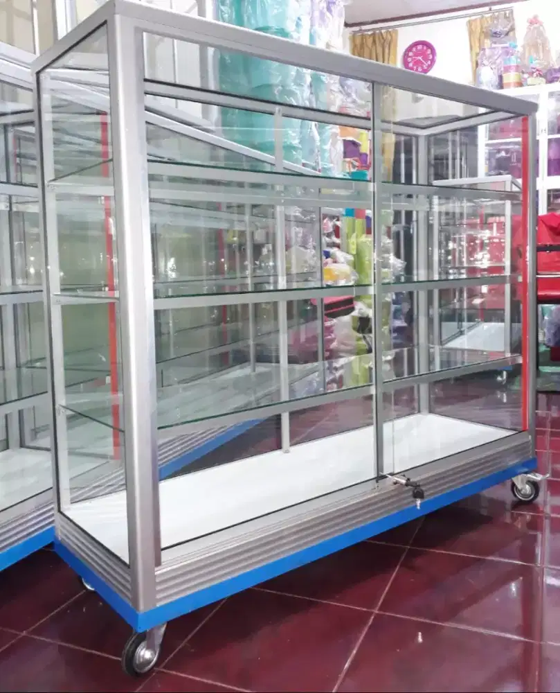 Etalase 1,2 Meter Pakai Roda