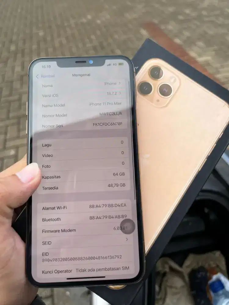 Dijual iPhone 11 64 promax