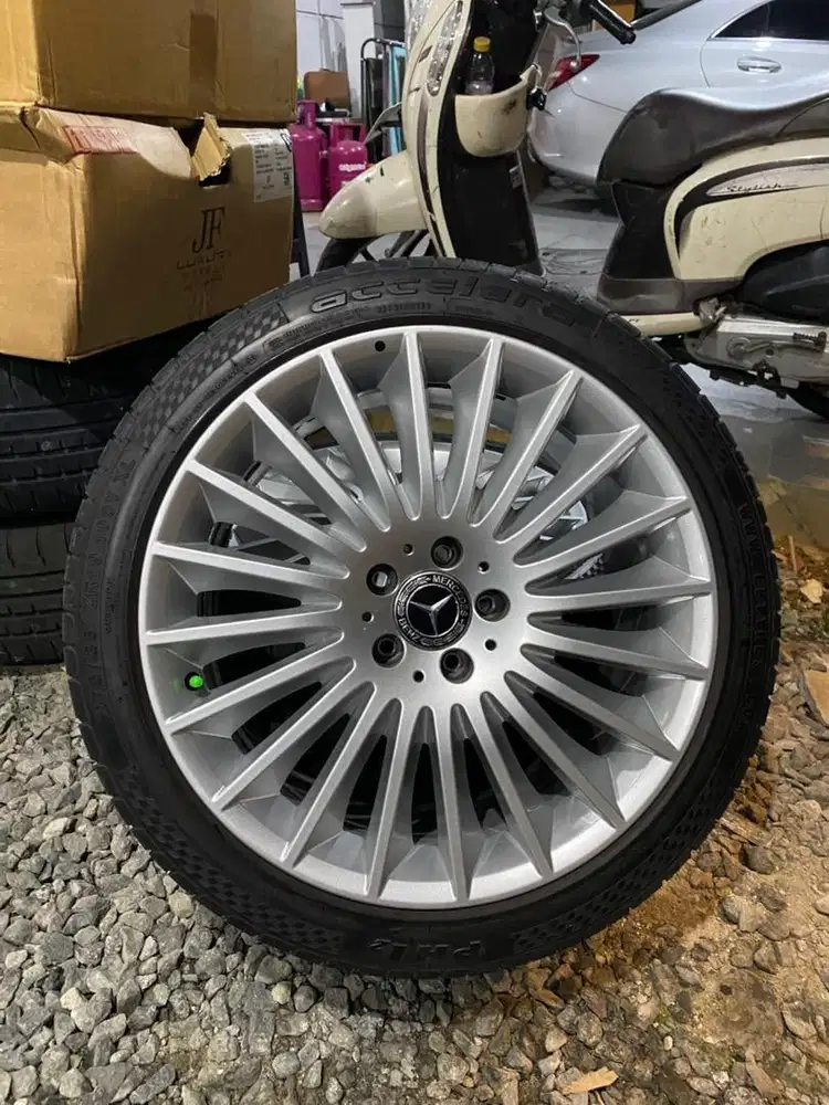 Velg OEM Mercedes Benz w222 s class R19 original AMG