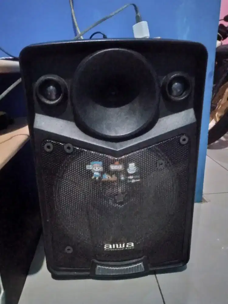 Speaker portabel aiwa