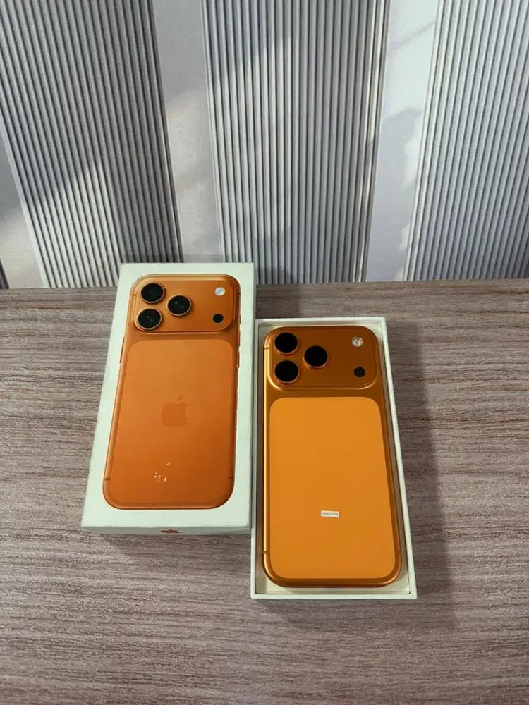 Iphone 17pro 256gb cosmic orange fullset like new