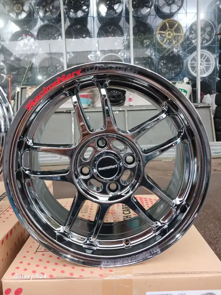 Velg racinghart cp035 Ring 15x6,5 pcd 4x100 ET 41 black chrome 4pcs