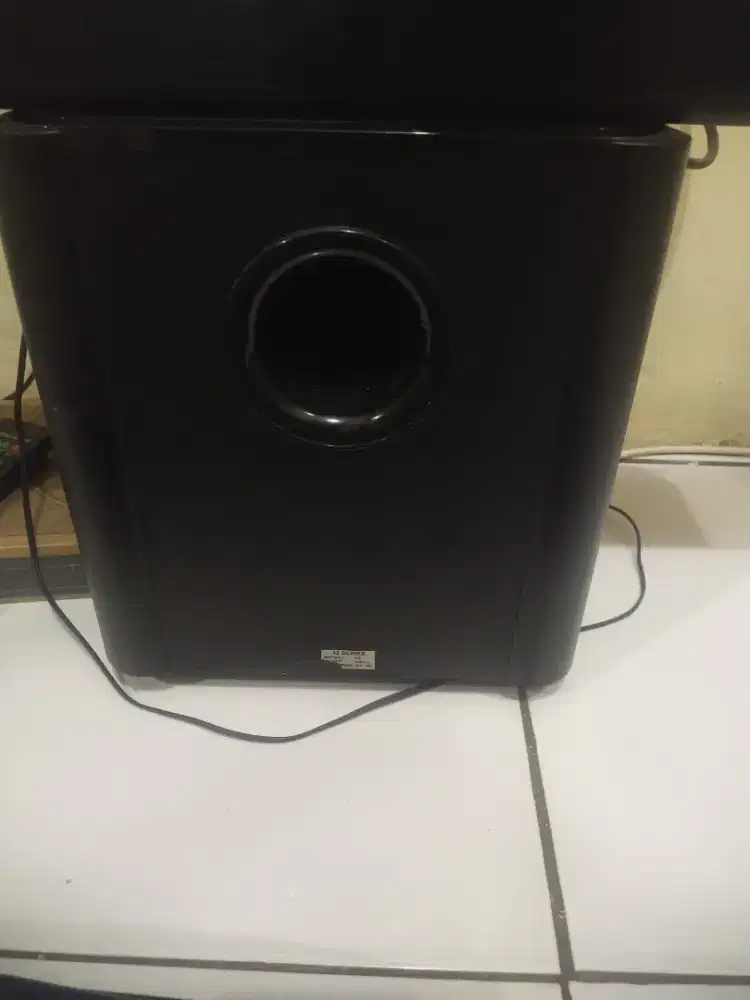 subwoofer polytron led 32 pasif