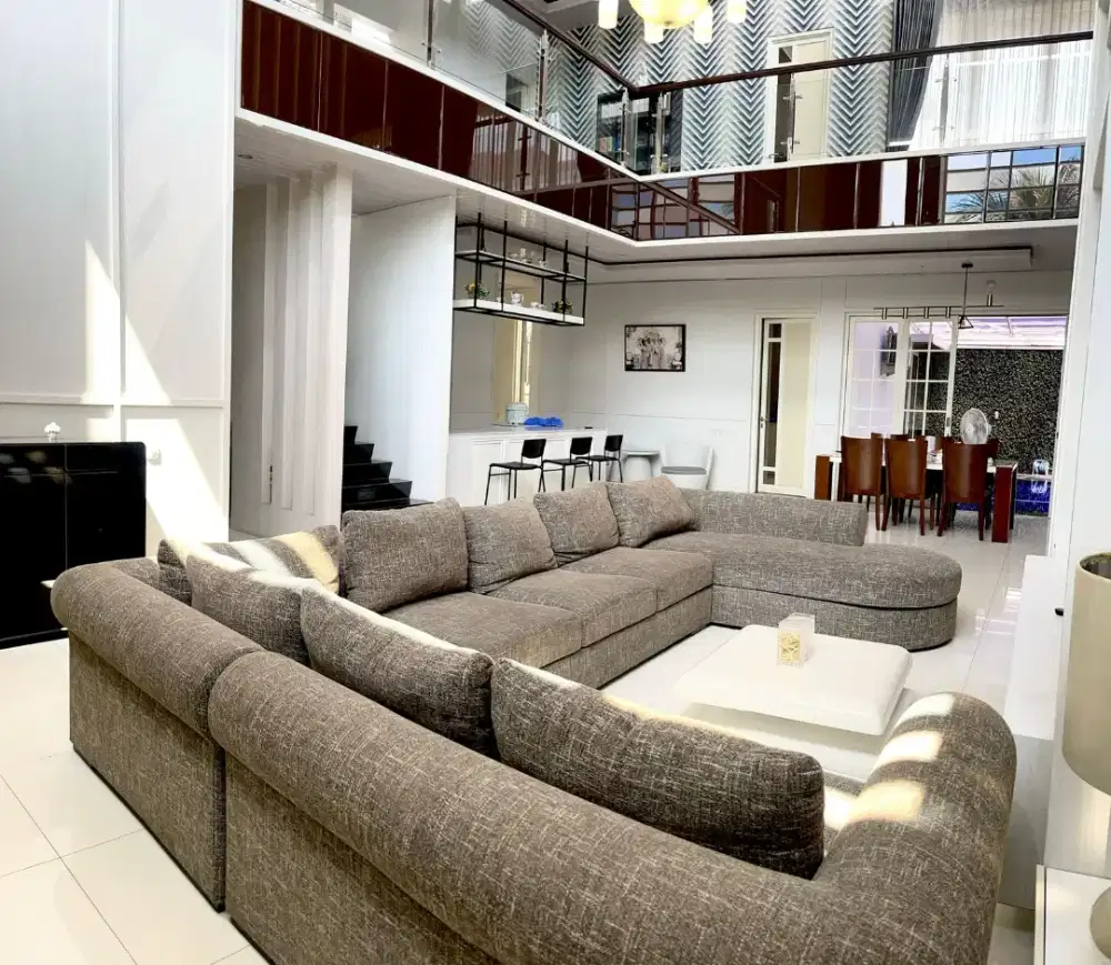 Rumah Araya Boulevard Swimming Poll