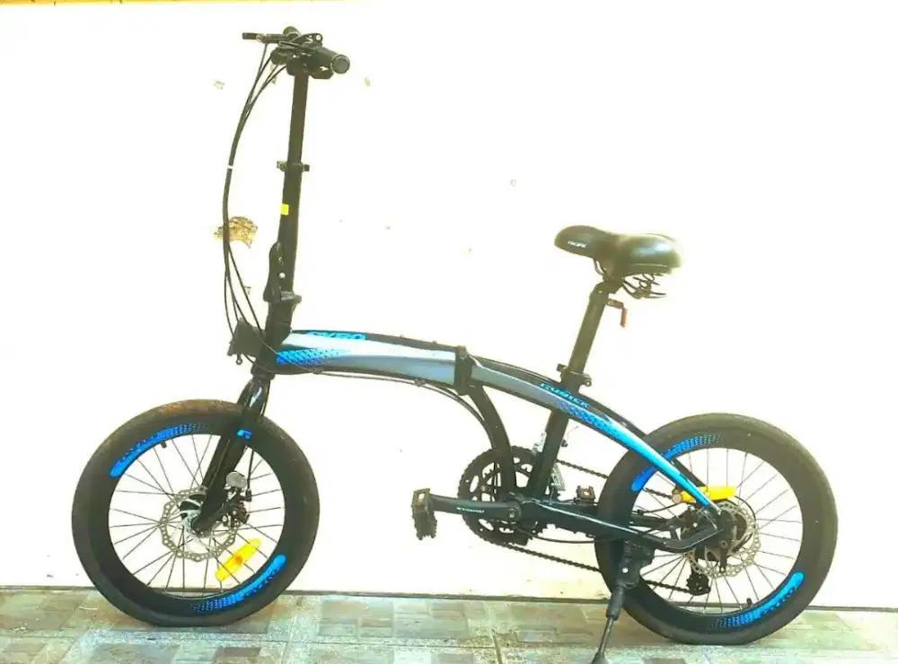 Sepeda lipat rubick gyro