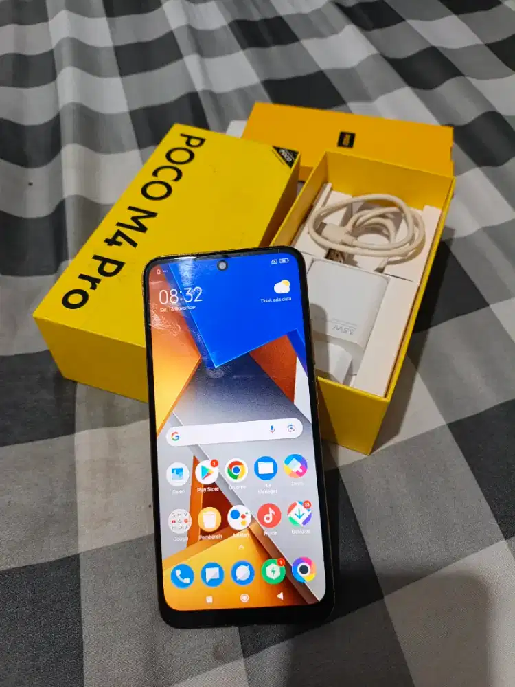 Poco M4 Pro 6/128gb Fullset Normal