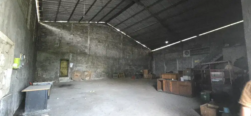 DI JUAL/SEWAKAN GUDANG DI NGALIYAN - SEMARANG BARAT