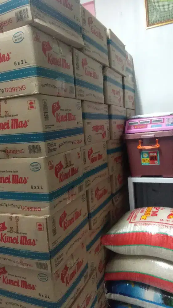 minyak kunci mas 218/karton