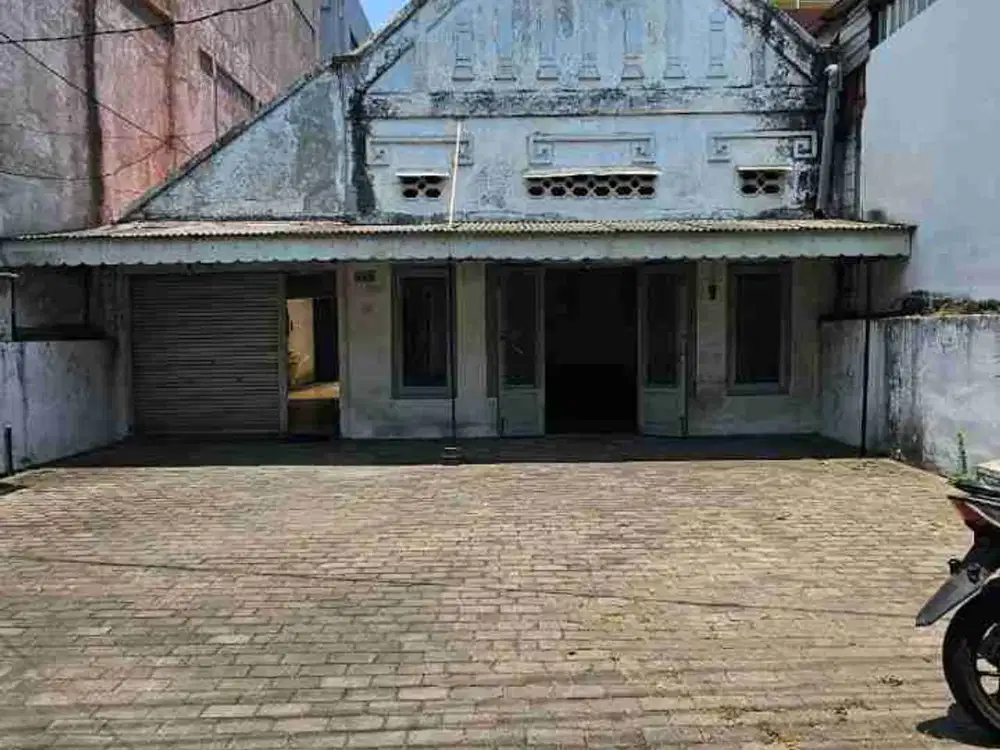 JUAL RUMAH HITUNG TANAH RAYA TIDAR AREA KOMERSIAL MURAH NEGO SAMPE DEAL