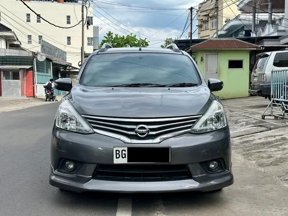 Grand Livina HWS 1.5 CVT 2014 / 2015 Matic BG Palembang Kota Tangan 1