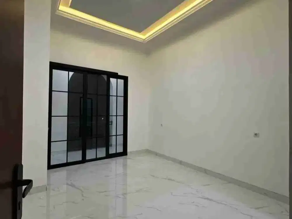 Jual rumah villa bangunan baru