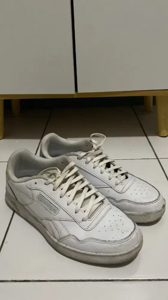 Sepatu reebok ori