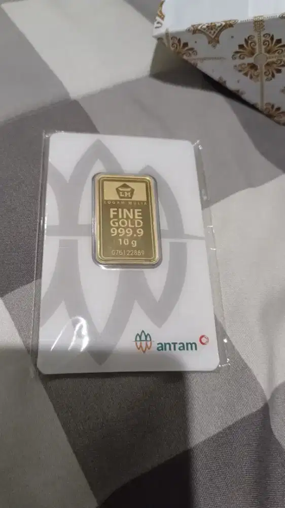 Emas antam 10 gram tahun 2025