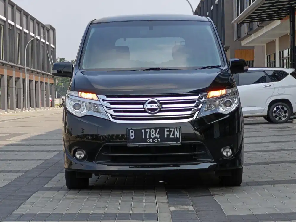 Angsuran 2 JTan Nissan Serena X 2.0 At 2017