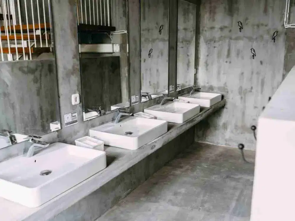 Dijual hotel lokasi haritage kota malang