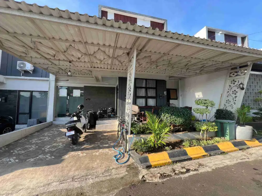 Rumah mewah perum Karanggintung Utara Purwokerto