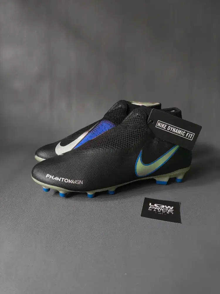 SEPATU BOLA NIKE PHANTOM VSN DF ACADEMY FG