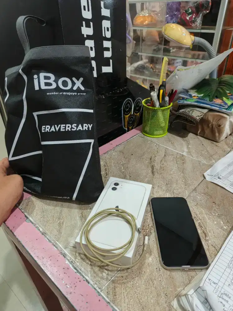 Iphone 11 64gb ibox