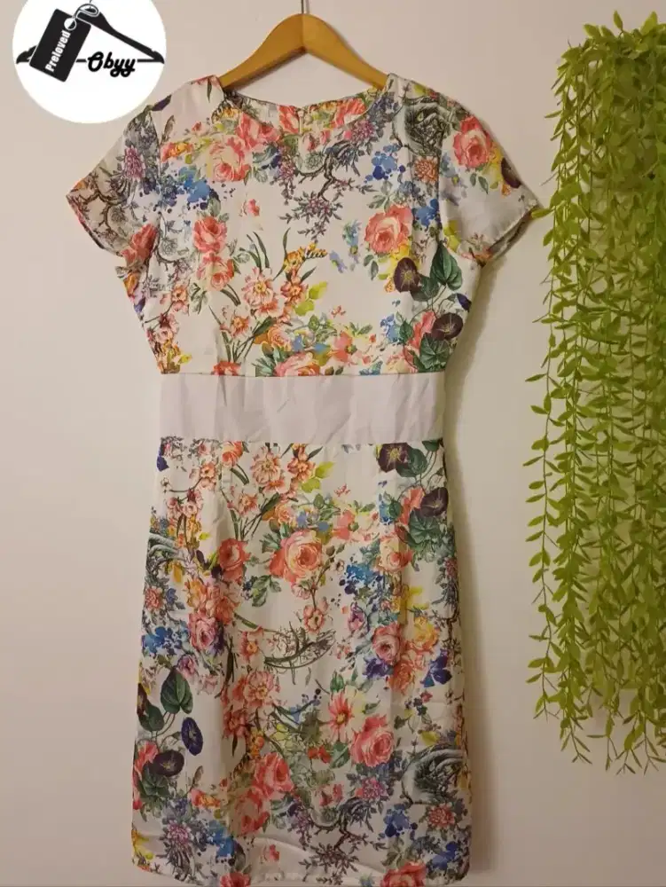 Midi Dress Bunga² (Preloved)