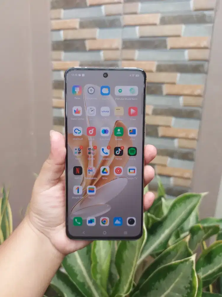 Vivo V29E 5G ram 8/256GB