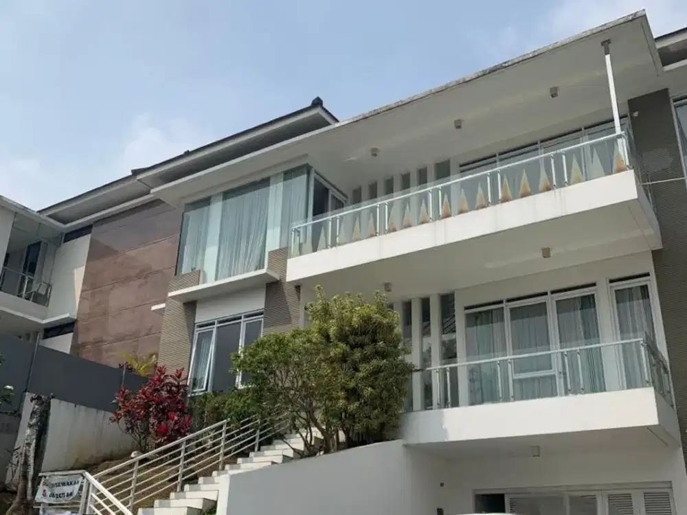 DIJUAL RUMAH FULL FURNISHED SIAP HUNI DAGO PAKAR BANDUNG