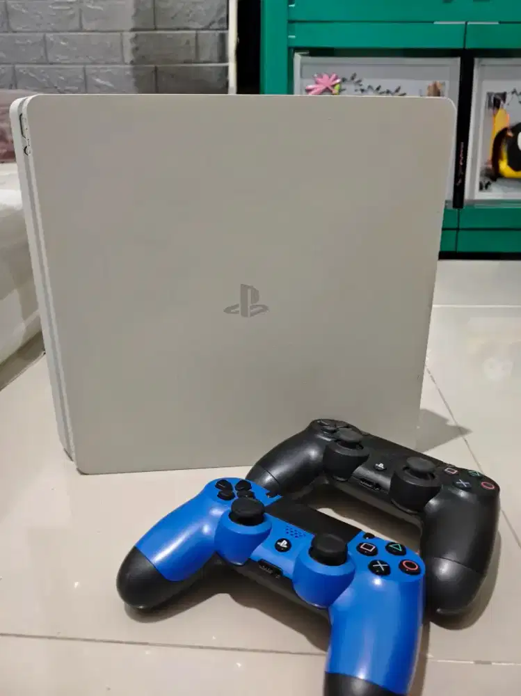 PS4 SLIM 1 TB ORI SONY
