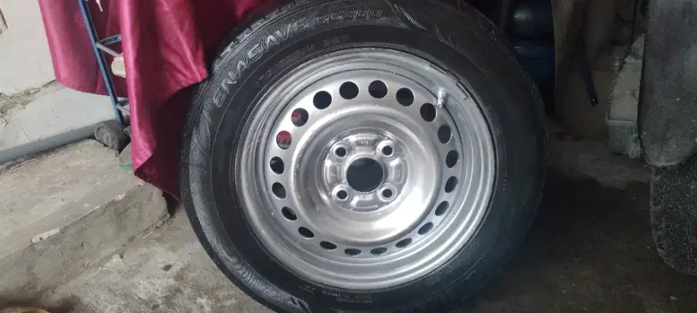 Velg+ban buat serep 1biji sj