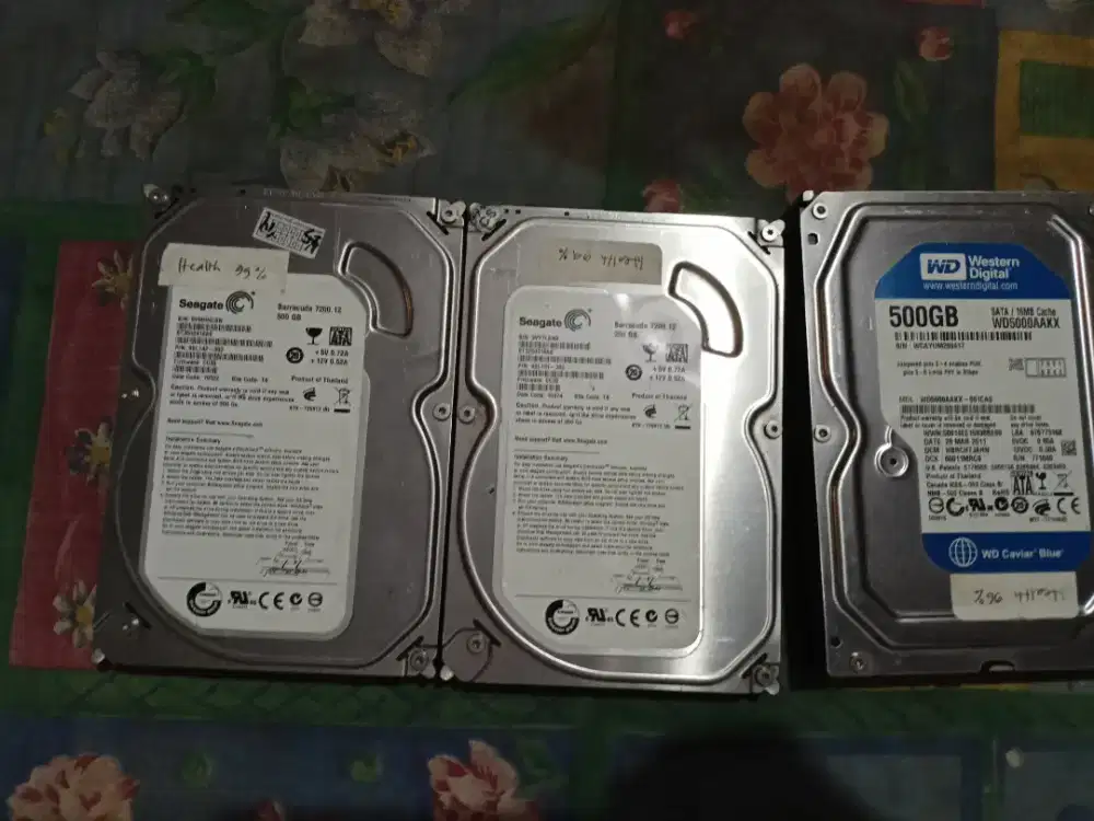 Harddisk 500 gb dan 250 gb