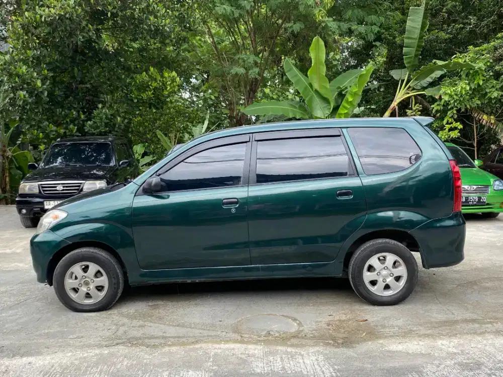 Toyota Avanza 04 G M/t