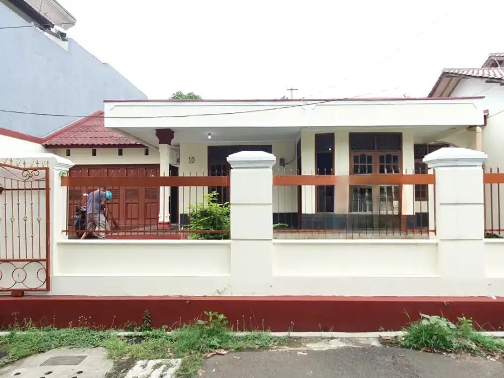 Rumah Jl Damarsari, Jati Padang, Pasar Minggu