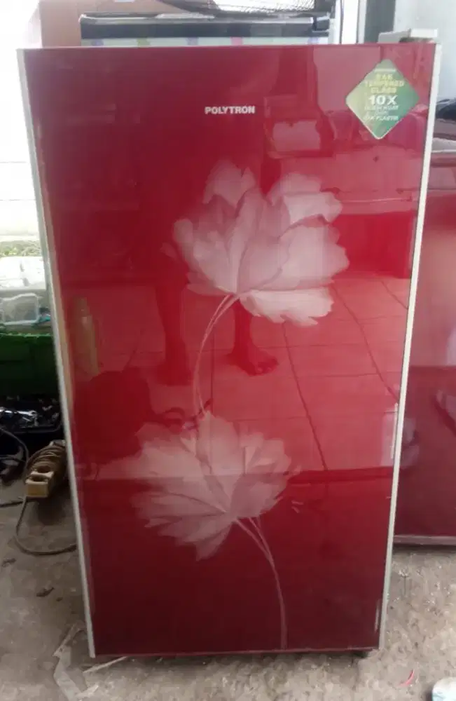 Kulkas 1pintu merek polytron belleza