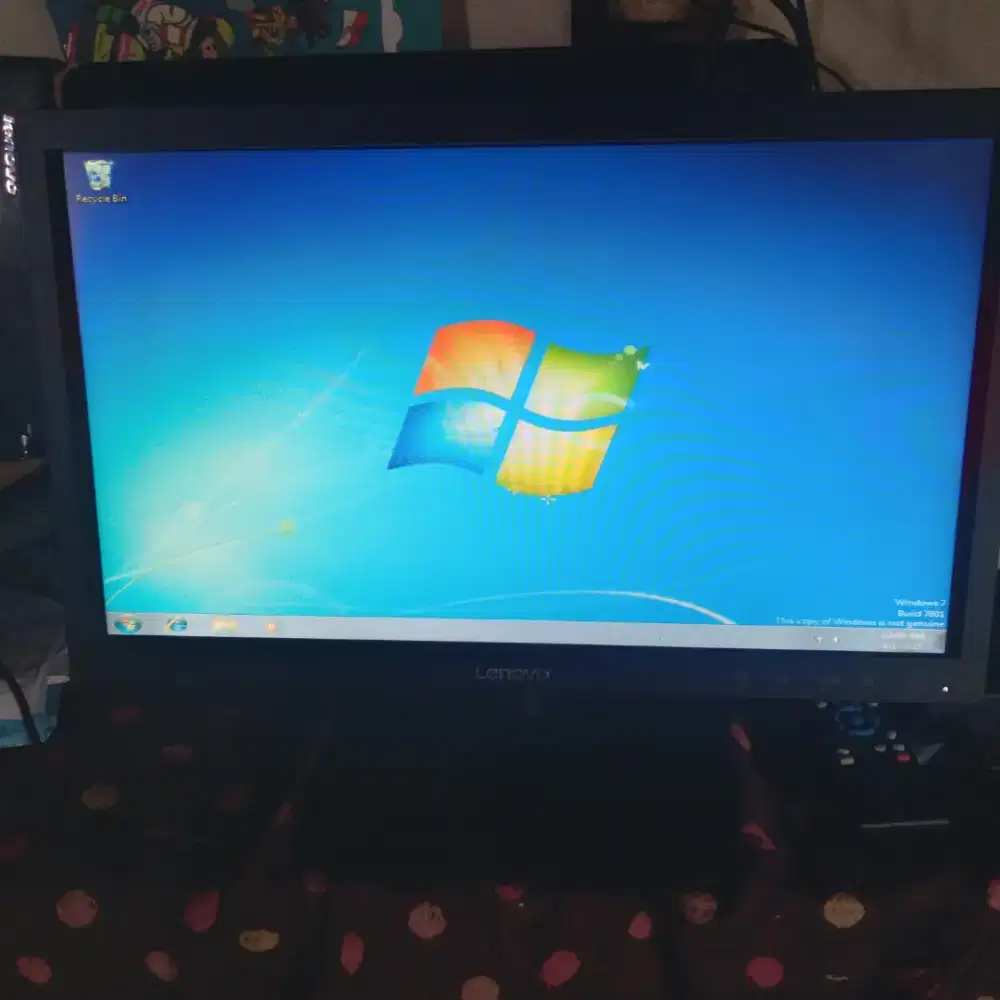 Monitor LED Lenovo 19inch HDMI