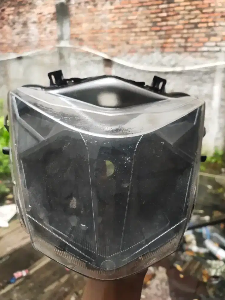 HEADLAMP MOTOR HONDA.