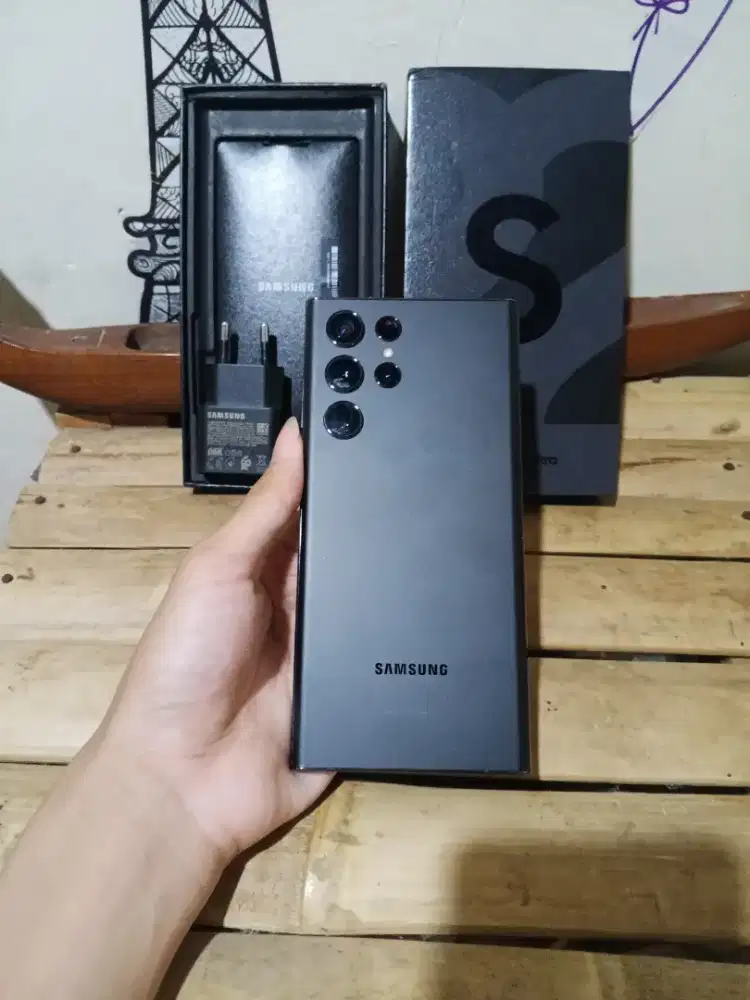 Samsung S22 Ultra 12/256GB SEIN Fullset Phantom Black