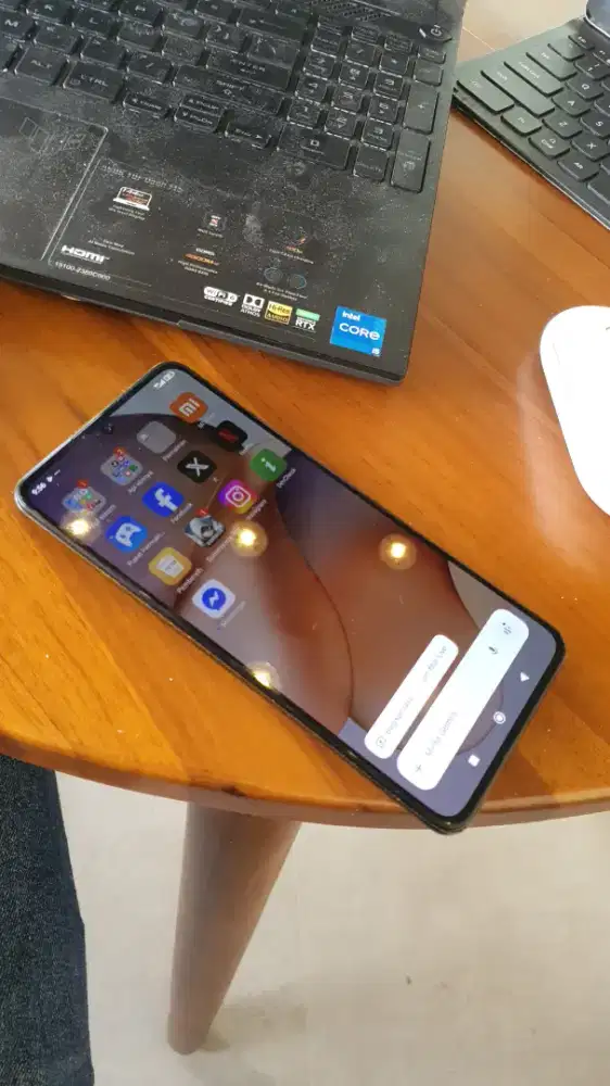 Xiomi 12 T 8/256 (kamera 108 mPX) mulus seperti Baru Batangan