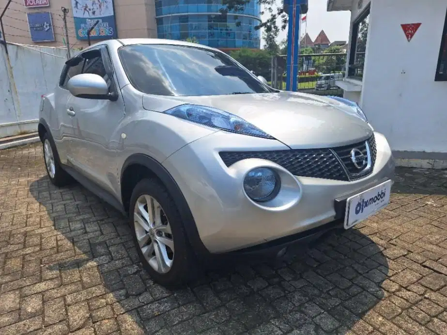 DP MURAH Nissan Juke 1.5 Bensin-AT 2012 Silver CSIDB