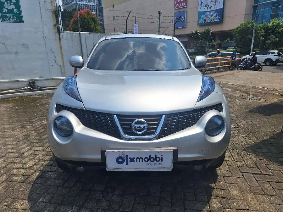 DP MURAH Nissan Juke 1.5 Bensin-AT 2012 Silver CSIDB