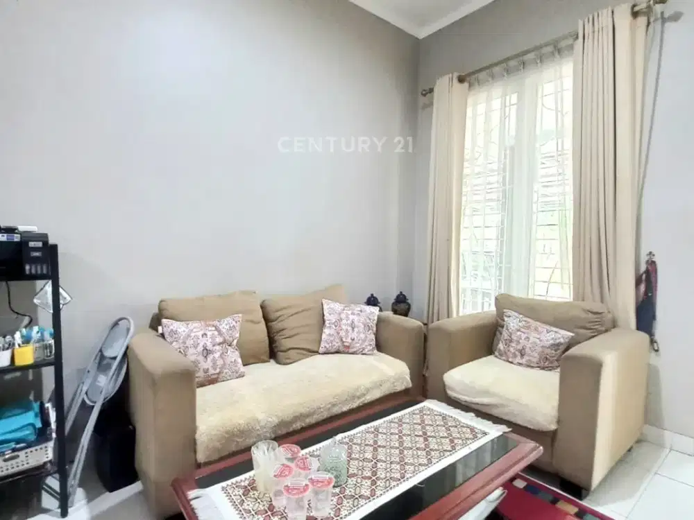 Rumah Rapi Siap Huni Di Emerald Bintaro 7698