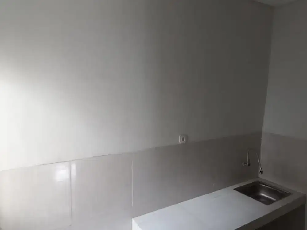 Dijual Rumah 2 lantai di Cluster Kamila II, Kelurahan Bojongsari, Kecamatan Sawangan Depok Jawa Barat.