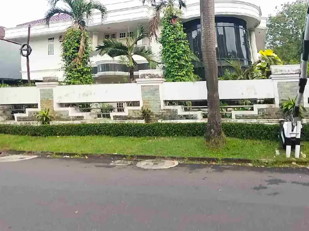 rumah mewah jual murah via lelang Kebayoran lama pondok pinang pondok indah Jakarta Selatan .