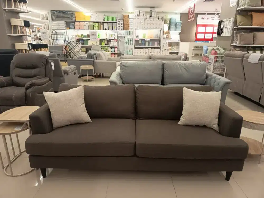 Sofa 3 seater leona