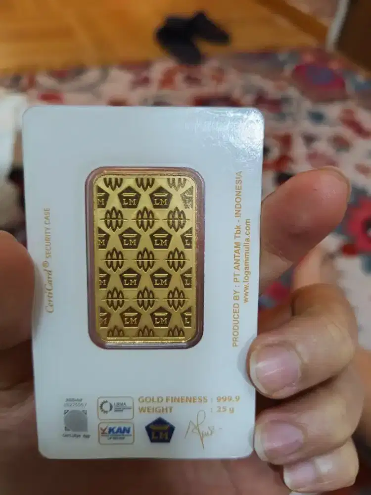 EMAS ANTAM BARU 5 10 GRAM