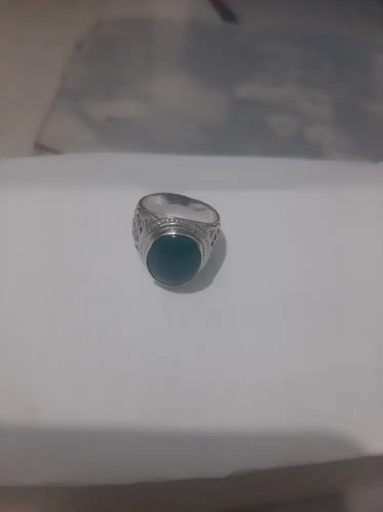 Di jual cincin bacan