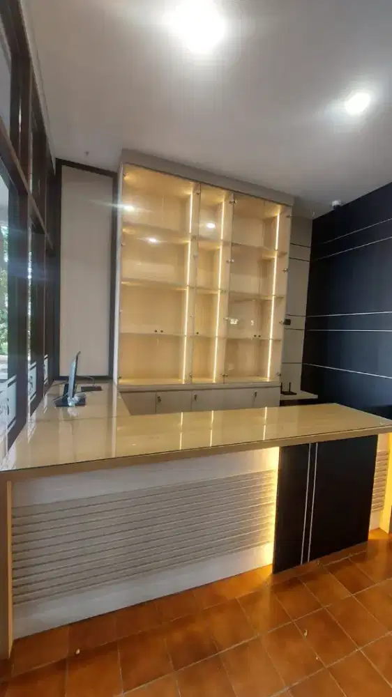 Mengerjakan Design interior