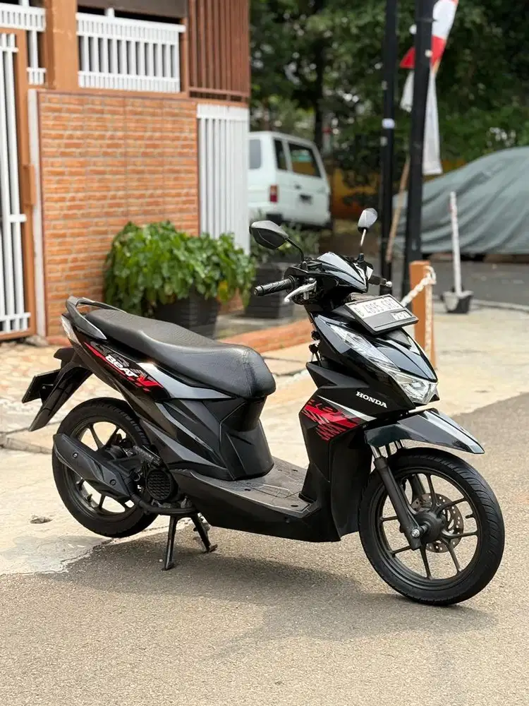 HONDA BEAT CBS, THN 2022, KM LOW 17RB MULUS SIAP PAKAI