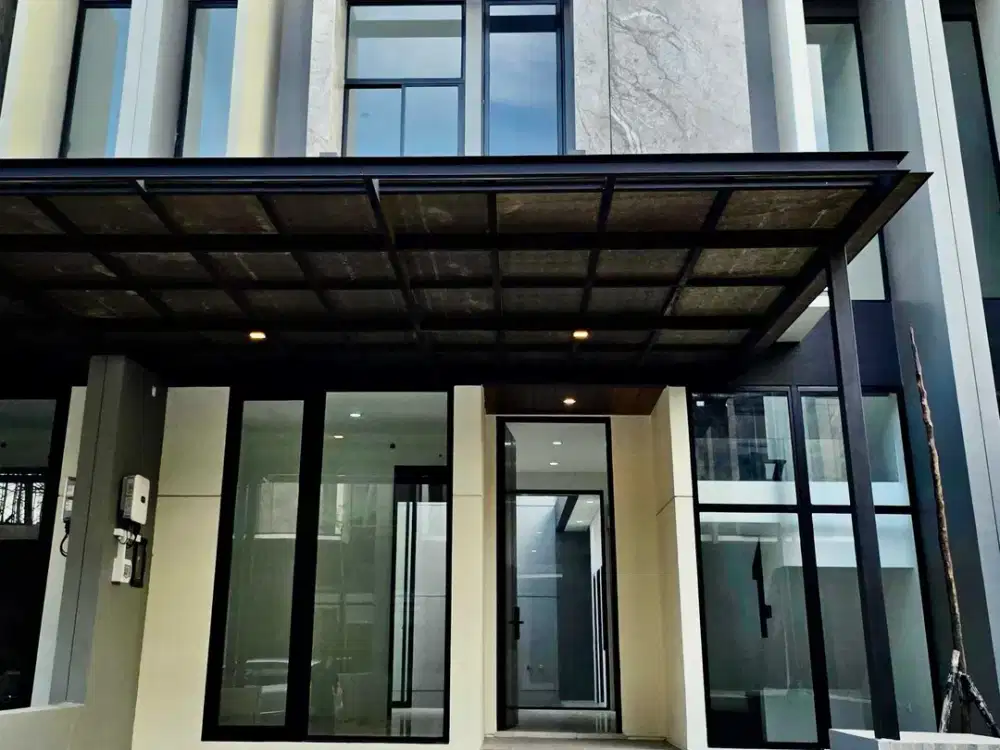 DISEWAKAN RUMAH DISTRICT 9 CITRALAND 3KT DEKAT GWALK SEKOLAH CIPUTRA