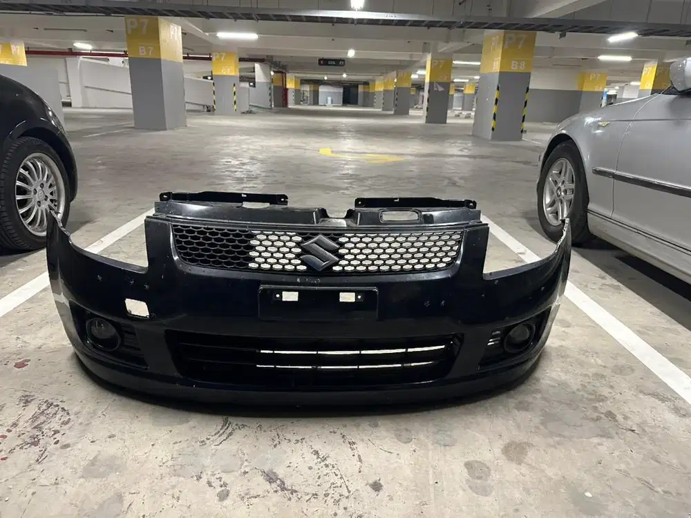 Bemper Suzuki Swift 2008 Original